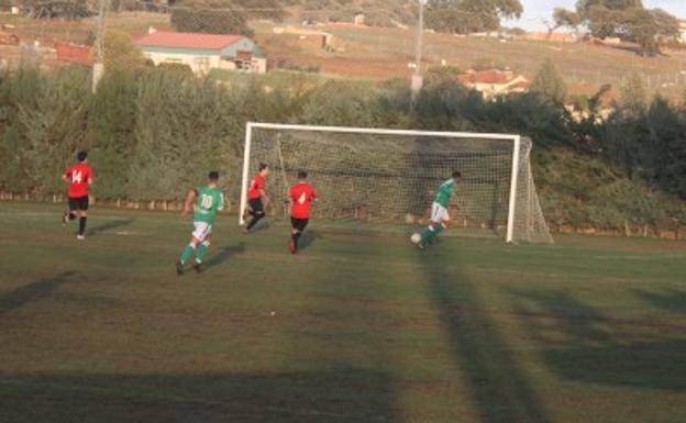 Los juveniles vencen al Cabezuela