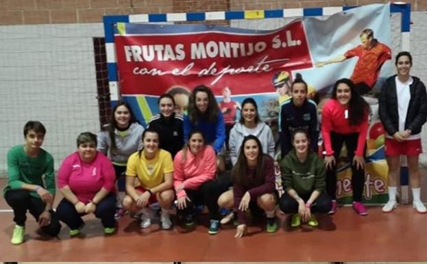 El equipo femenino empata a dos en Navalvillar de Pela