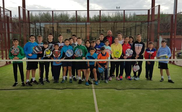 Celebrado el torneo de pádel infantil por Navidad