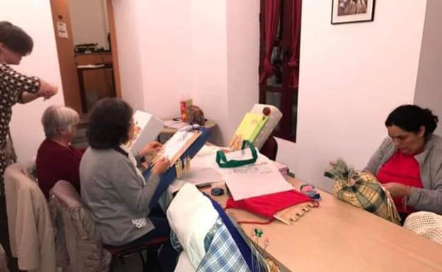 Se abre las inscripciones para el Curso de encaje de bolillos