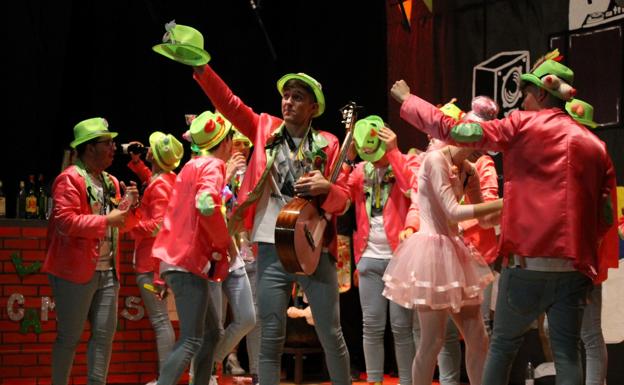 Un concurso de murgas dedicado a un valverdeño