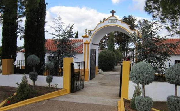 Nuevo horario para el cementerio municipal