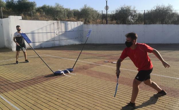 Se incorpora el bádminton a la oferta deportiva