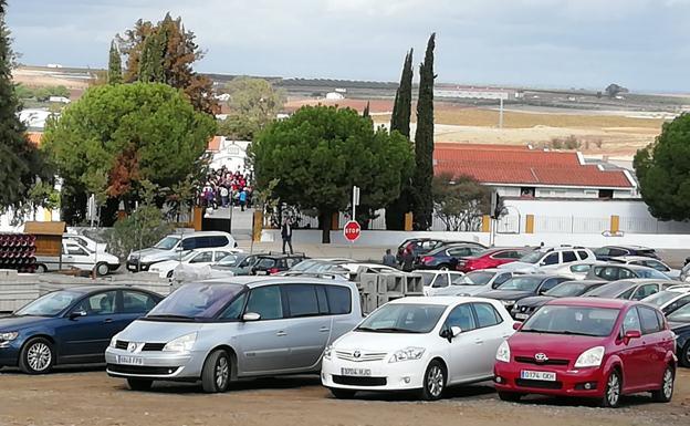 El Ayuntamiento establece cita previa para acudir al cementerio municipal