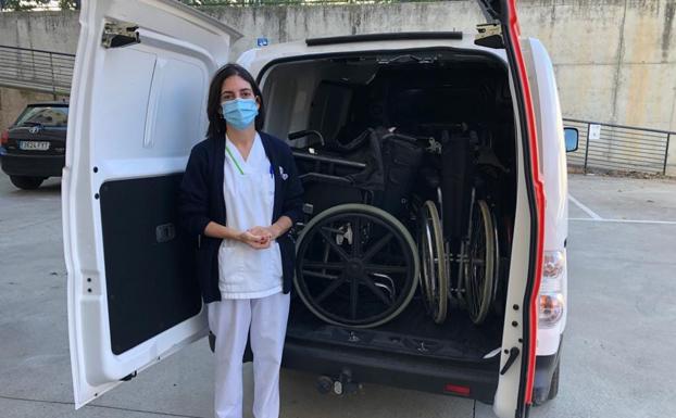 Donan 10 sillas de ruedas a Valverde de Leganés