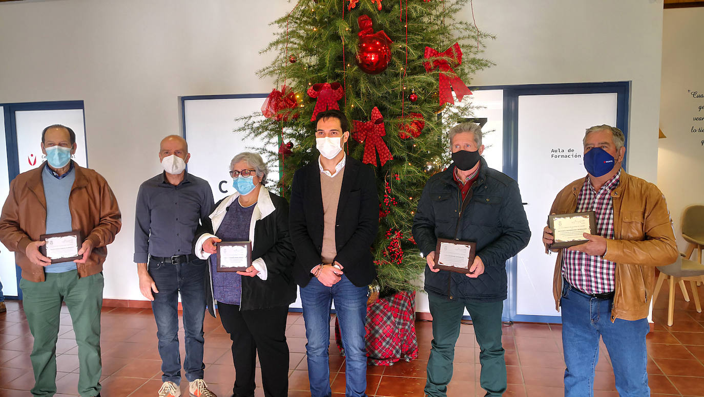 Homenaje a trabajadores que dejan el Ayuntamiento