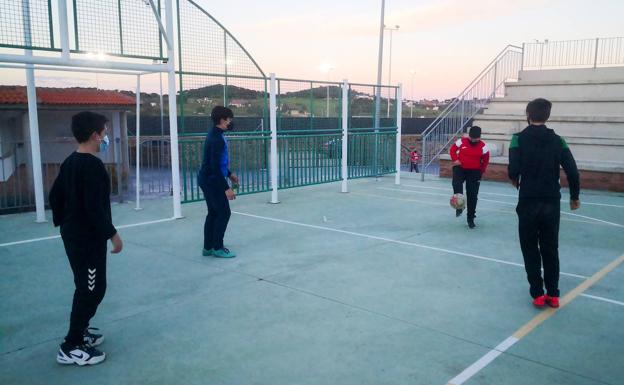 Reabren los parques, zonas infantiles y pistas polideportivas