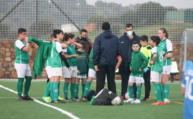 Los pequeños volvieron a jugar al fútbol