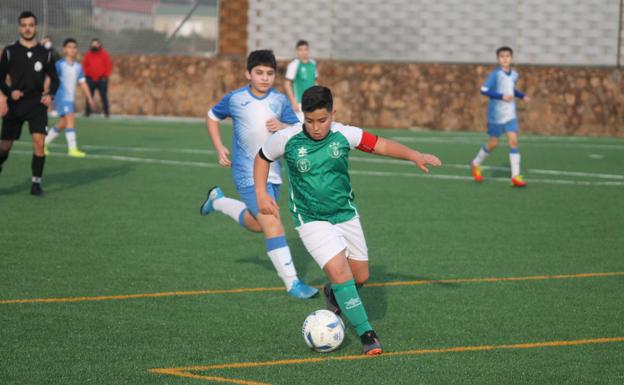 Los cadetes consiguen su primera victoria