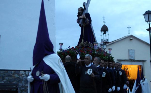 Sin las procesiones de Nuestro Señor Jesús Nazareno y Nuestra Señora de Los Dolores