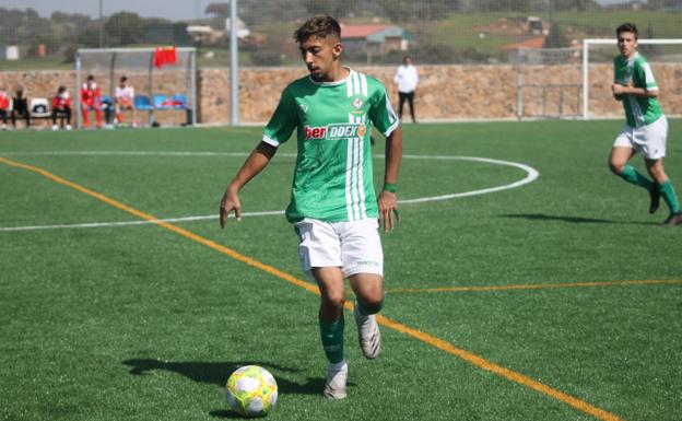 El Campanario vence 4 – 2 a los juveniles