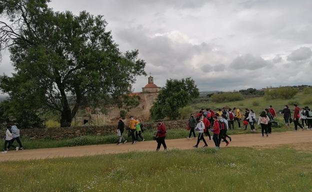 El IES 'Campos de San Roque' realiza varias caminatas