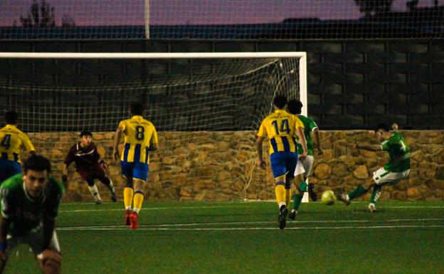 Importante empate para los juveniles