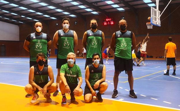 El equipo de baloncesto pierde su primer partido en el Torneo de La Torre