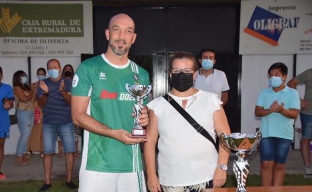 El Olivenza vence al Racing Valverde en el Trofeo Sierra de Alor