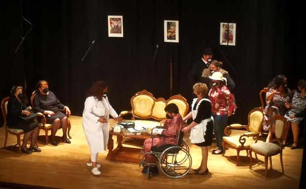 ¿Quieres apuntarte a la escuela municipal de teatro?