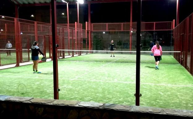 Finaliza la primera parte de la Liga Local de Pádel