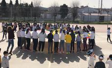 El colegio 'César Hurtado' celebra el Día de la Paz más triste