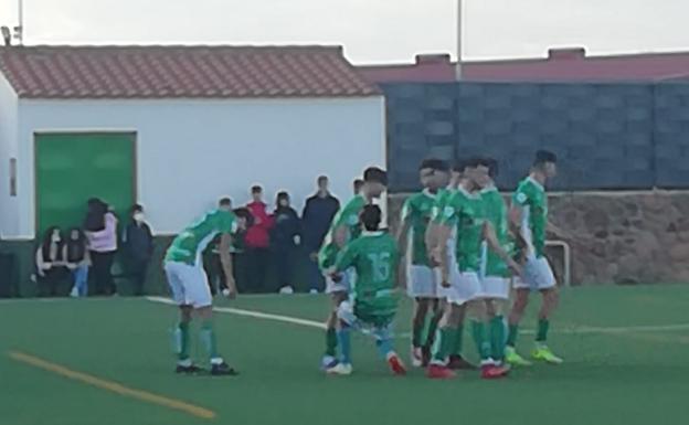 Los juveniles suman su sexto triunfo de la temporada