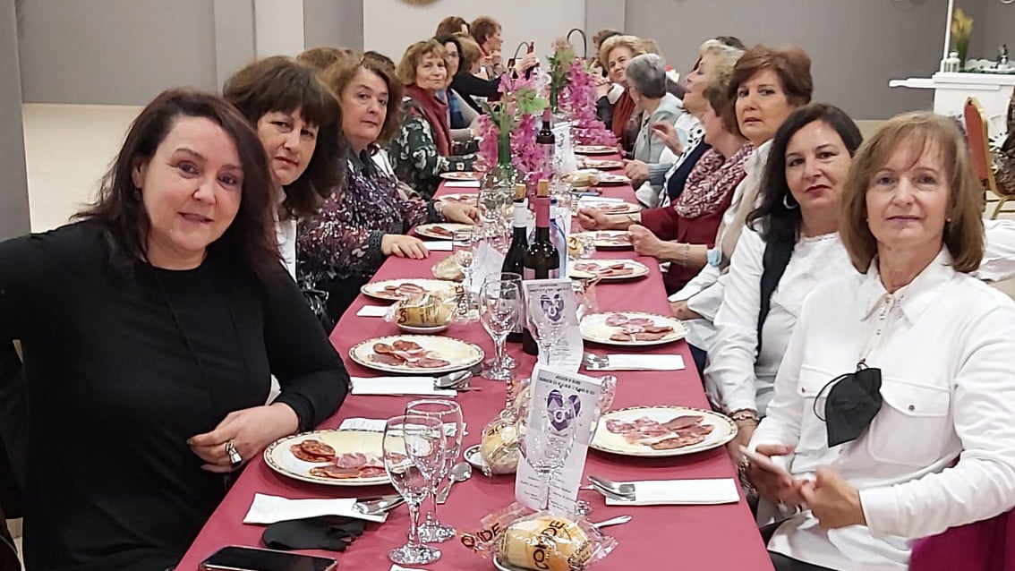 Comida de convivencia de la Asociación de Mujeres