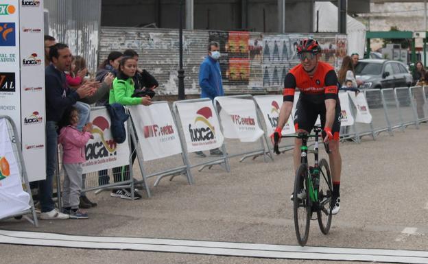 Listado de los primeros clasificados en las diferentes categorías de la 'I Clásica Ciclista de Valverde de Leganés'