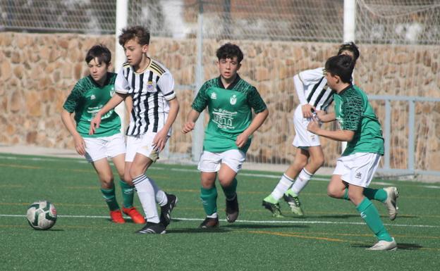 El equipo infantil volvió a la senda del triunfo al vencer por 1 – 4 al CD San Roque B
