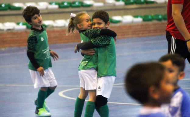 Infantiles y zagalines vencen en sus encuentros de la última jornada