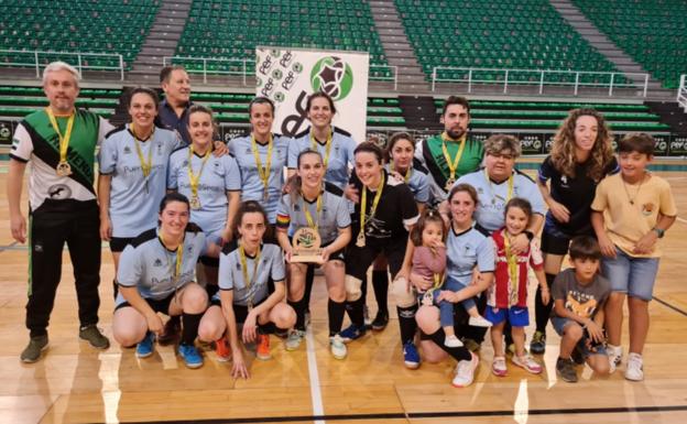 Las chicas del CD Almendral lo han conseguido, ¡campeonas de Extremadura!