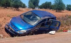 Roba un vehículo en Valverde y se estrella en la carretera de La Albuera