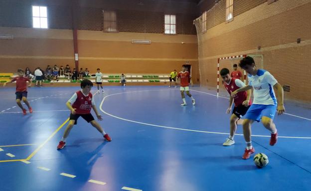 Partidos del Torneo de Verano de Fútbol Base en Valverde de Leganés/Fernando Negrete Sosa