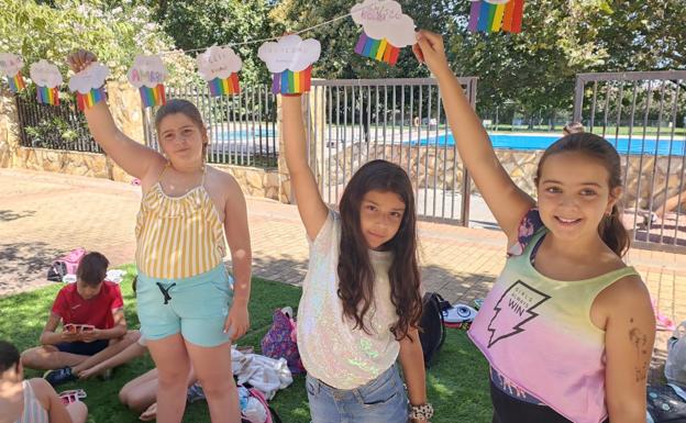 En el Campamento de Verano también se apoya al colectivo LGTBI+
