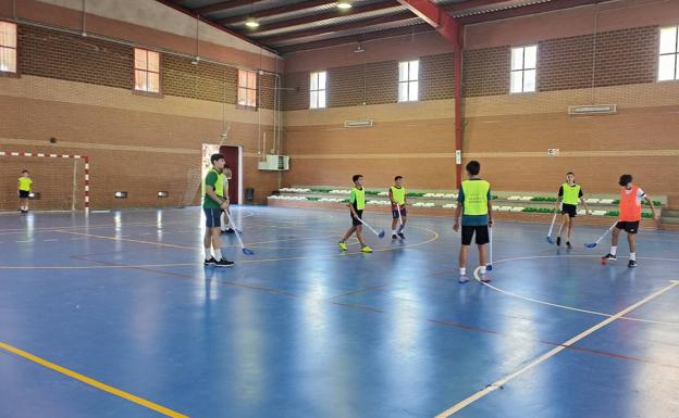 El Campamento Deportivo da inicio con unos 30 niños inscritos