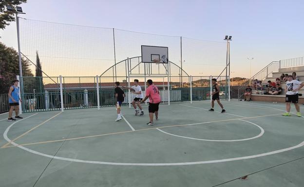 Comienza el torneo de baloncesto de 3x3 en Valverde de Leganés