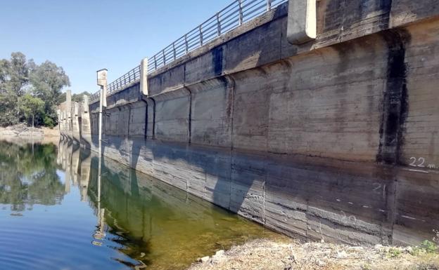 El pantano de Piedra Aguda bajó en junio casi un metro