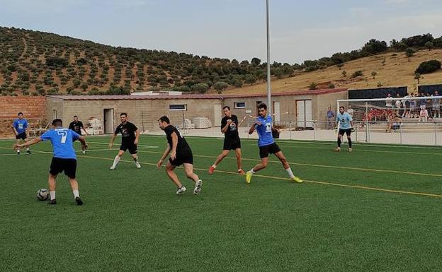 Descansillo / Excarbri, Alsara / Lusitania, SapaceShisha Descansillo y Monky LC, en las semifinales del torneo de fútbol 7