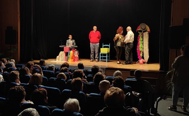 La quinta edición de ValverArtex se cierra con la obra de teatro 'Folklórica Moderna'