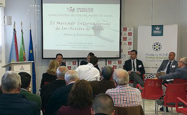La Diputación de Badajoz ha puesto en marcha la segunda edición del Programa de apoyo a las empresas agroalimentarias del aceite de oliva en la provincia