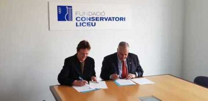 Firmado el convenio de colaboración entre la Fundación Conservatori Liceu de Barcelona y el Ayuntamiento de Villafranca