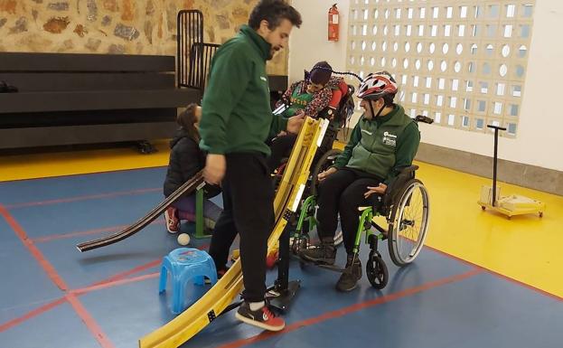 Los locales consiguen dos platas en el torneo de Navidad de Boccia