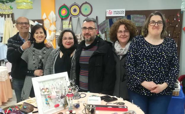 'Teranga Extremadura' abre su mercadillo solidario para ayudar a los niños mendigos de Senegal