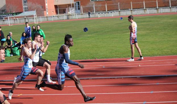 Keita y Ridruejo ponen la directa para los nacionales de pista cubierta