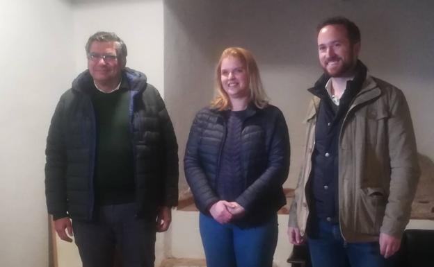 El ayuntamiento y el albergue 'La Almazara' estrechan lazos de colaboración