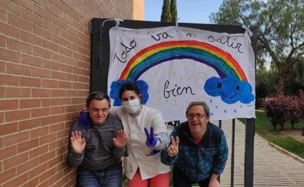 «Damos luz en estos días grises», dice la directora de la residencia de Plena Inclusión de Villafranca