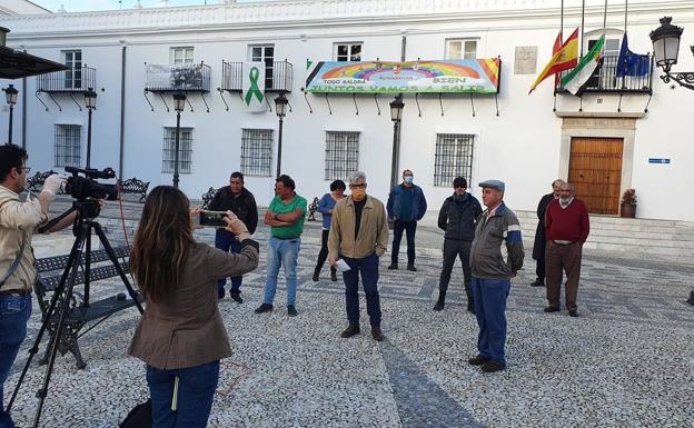 Campamento Dignidad reivindica medidas urgentes para las familias con dificultades económicas