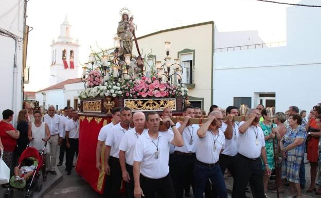 Los cultos a la Virgen del Carmen se adaptan a la crisis sanitaria