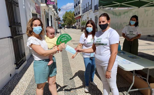 Sanidad lanza una campaña para concienciar a jóvenes y mayores de usar mascarilla