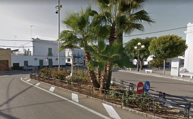 El Ayuntamineto de Villafranca inicia el proyecto de reordenación de tráfico de la plaza Vendimia de la Coronada