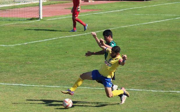 La SP Villafranca pierde ante un Jerez que sacó ventaja del contragolpe (1-3)