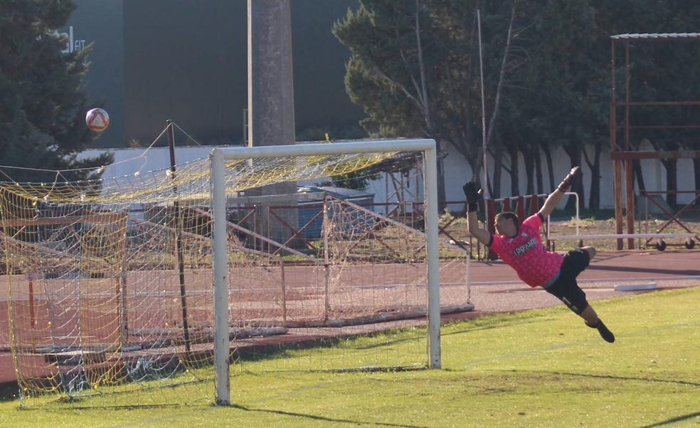 La SP Villafranca se encarama a la tercera posición tras vencer 2-0 al Plasencia