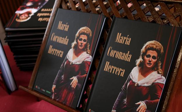 María Coronada Herrera, homenajeada con la publicación de un libro – disco que repasa su trayectoria como soprano lírica internacional
